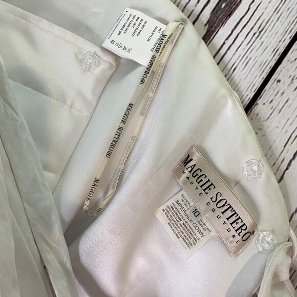 Maggie Sottero Couture Size 10 Strapless Mermaid Dress - Picture 6 of 9